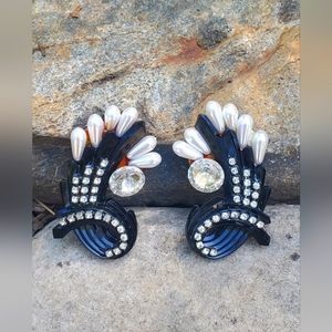VINTAGE Black Lucite, Rhinestone & Faux Pearl ClipOn Earrings